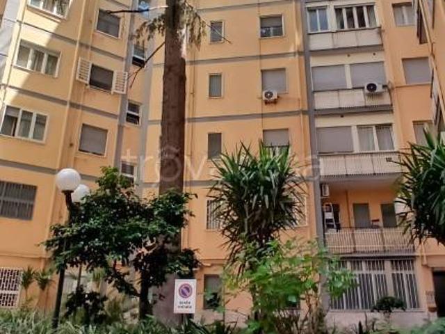 Trilocale in vendita a Napoli via Domenico Fontana, 194, Rione Alto