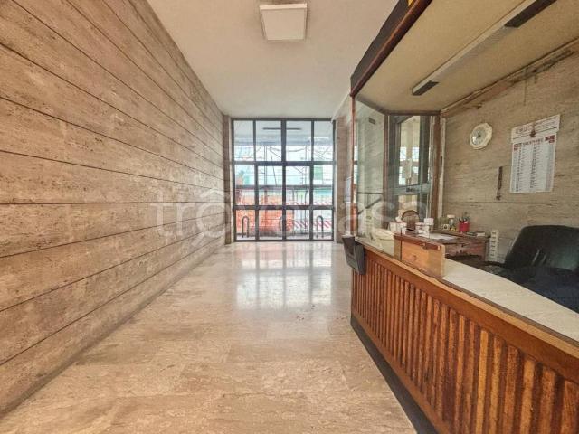 Trilocale in vendita a Napoli via Monfalcone, 50, Poggioreale