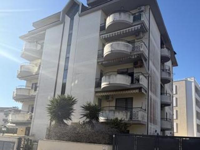 Trilocale in vendita a Nettuno