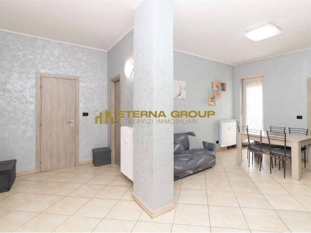 Trilocale in vendita a Nichelino via Buonarroti, 11