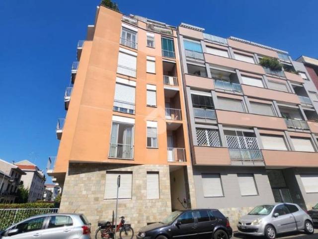 Trilocale in vendita a Novara via Scavini, 12, Sacro Cuore