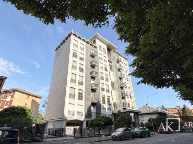 Trilocale in vendita a Novara viale Kennedy, 45, San Paolo