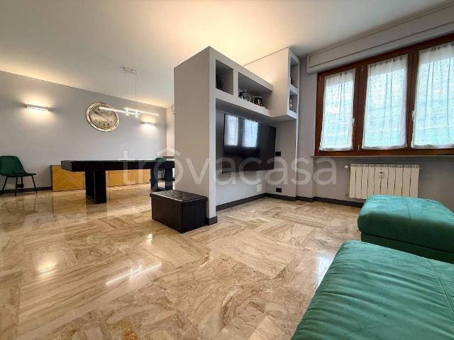 Trilocale in vendita a Novara, San Paolo