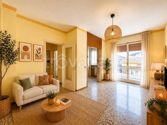 Trilocale in vendita a Novara, San Paolo