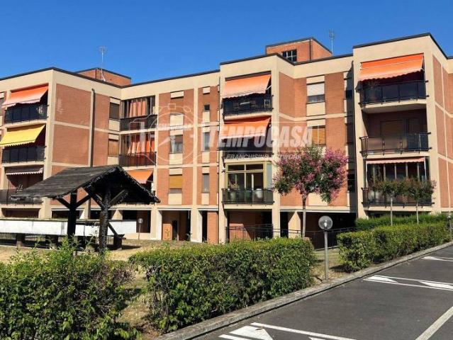 Trilocale in vendita a Orbassano strada Piossasco 16