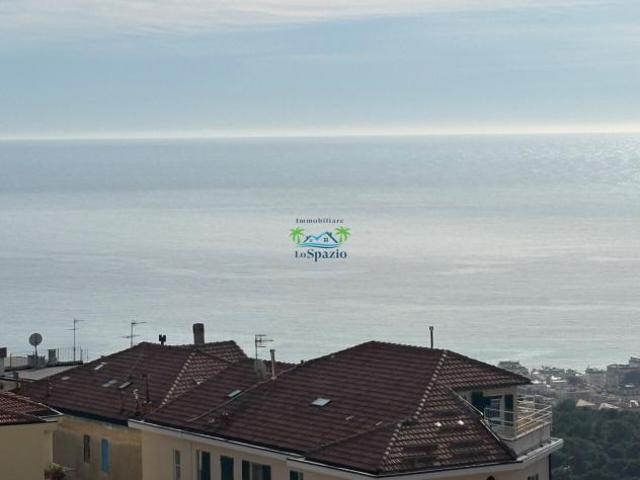 Trilocale in vendita a Alassio
