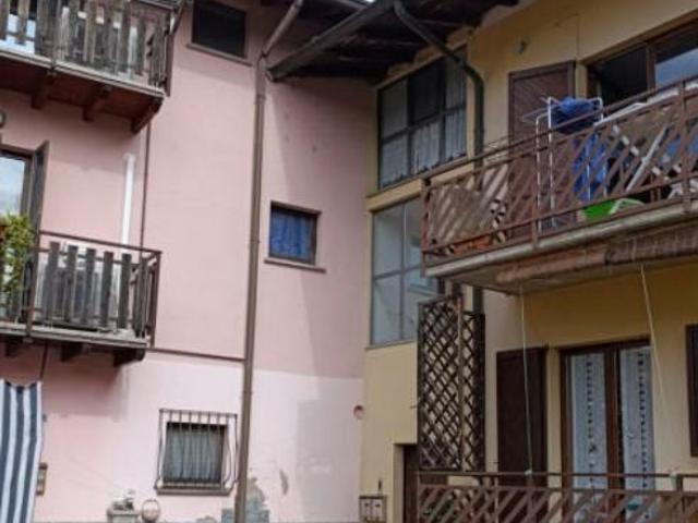Trilocale in vendita a Almenno San Bartolomeo