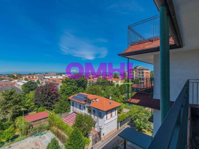 Trilocale in vendita a Busto Arsizio via Osoppo, 8, San Michele