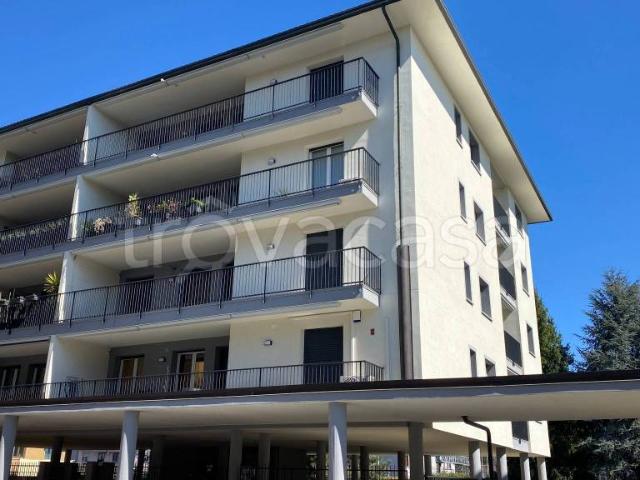 Trilocale in vendita a Busto Arsizio via Enrico dell'Acqua, Tribunale