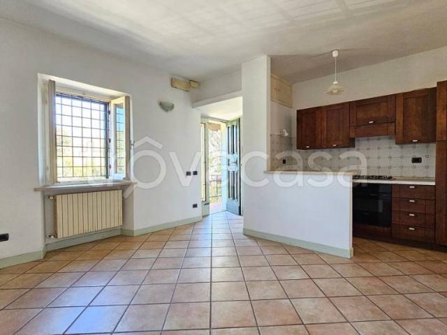 Trilocale in vendita a Baschi Scalo, Baschi