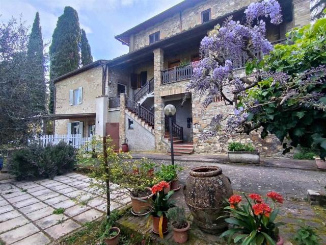 Trilocale in vendita a Barberino Tavarnelle strada di linari