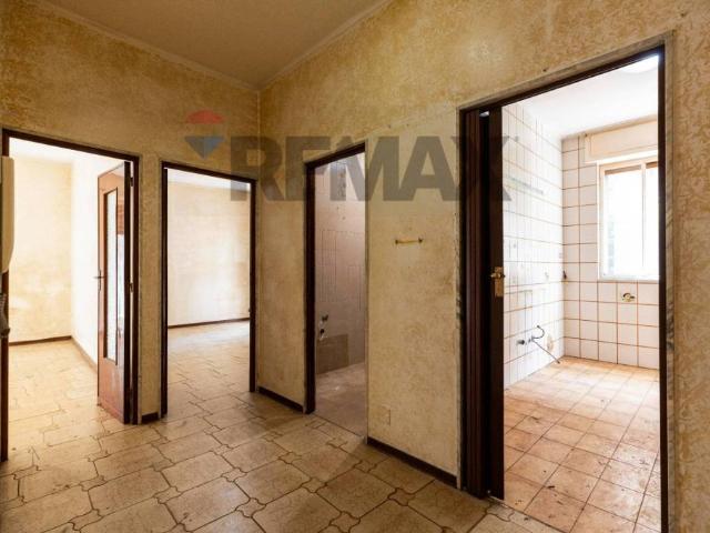 Trilocale in vendita a Bari, Libertà