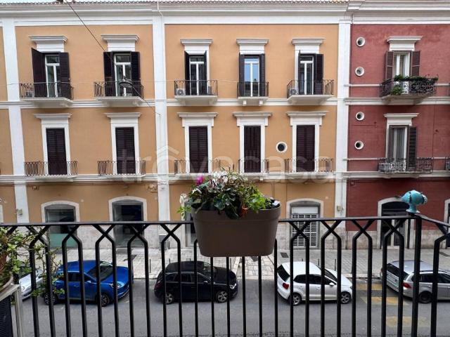 Trilocale in vendita a Bari, Murat
