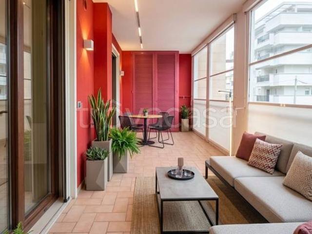 Trilocale in vendita a Bari strada Sassanelli, Palese