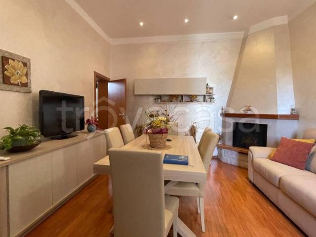 Trilocale in vendita a Bari vico 2 Modugno, 1, Palese