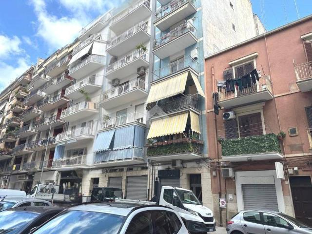 Trilocale in vendita a Barletta, Centro
