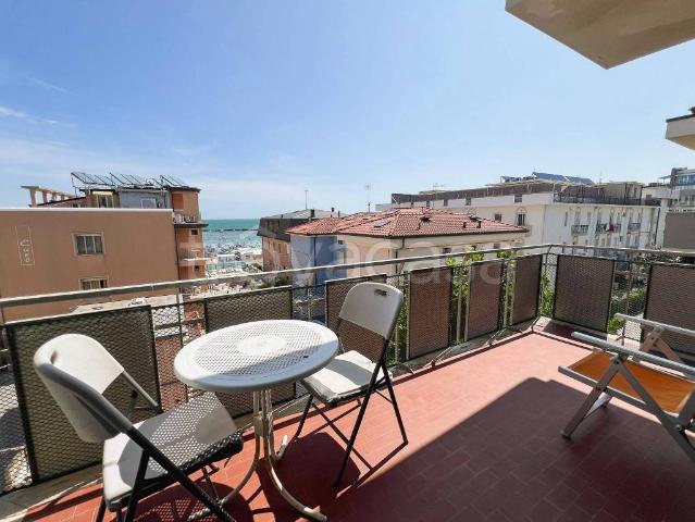 Trilocale in vendita a Bellaria Igea Marina via Quinto Pittore, 7