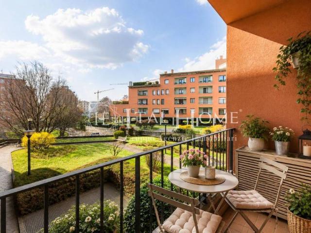 Trilocale in vendita a Bergamo via Alberico da Rosciate, Borgo Palazzo