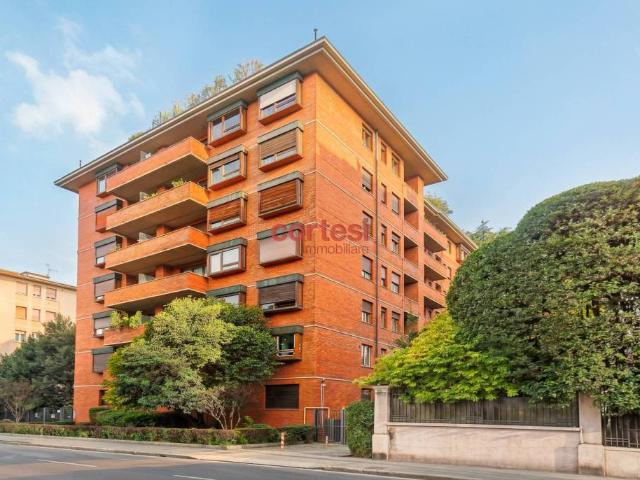 Trilocale in vendita a Bergamo via Pietro Paleocapa, 11, Stazione