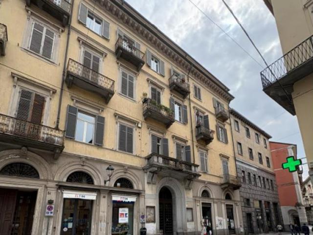 Trilocale in vendita a Biella