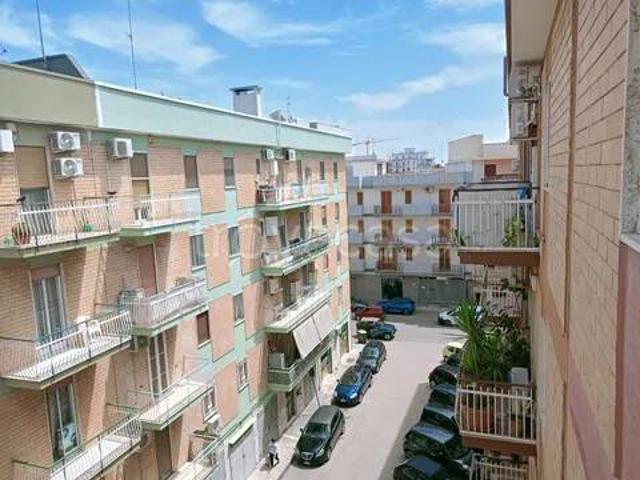 Trilocale in vendita a Bitonto