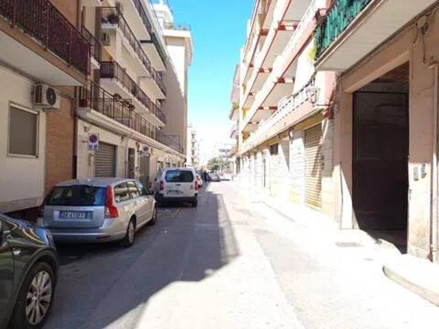 Trilocale in vendita a Bitonto via Giuseppe Comez