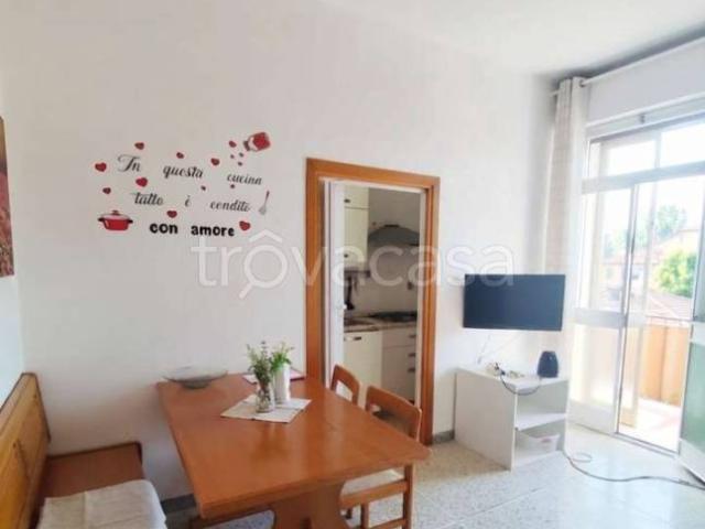 Trilocale in vendita a Bologna, Bolognina