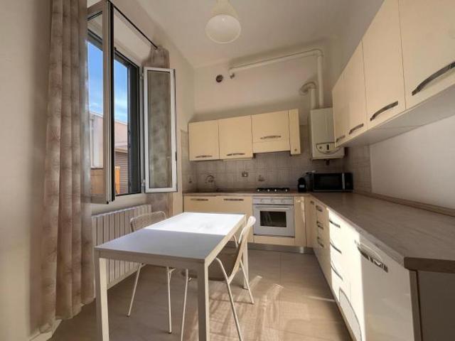 Trilocale in vendita a Bologna, Bolognina