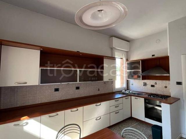 Trilocale in vendita a Bologna via delle fragole, Murri