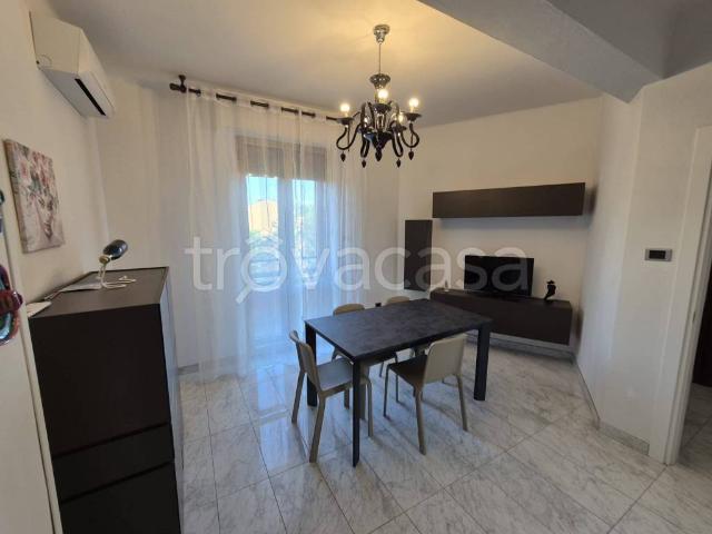 Trilocale in vendita a Bologna via Giacinta Pezzana, San Donato