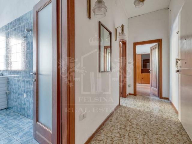 Trilocale in vendita a Bologna via Pasubio, 108, Saffi