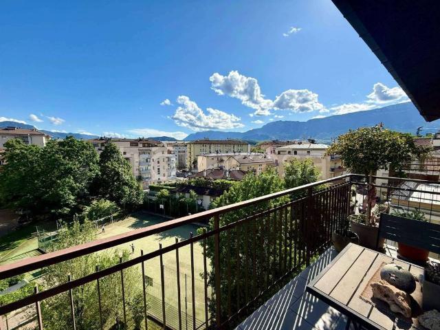Trilocale in vendita a Bolzano, Europa Novacella