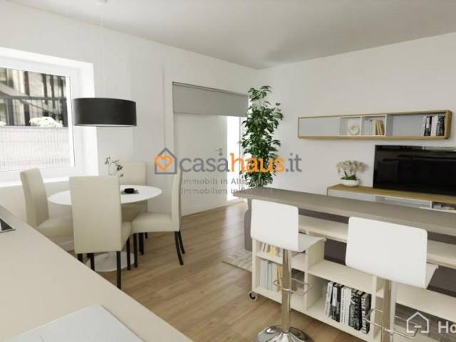 Trilocale in vendita a Bolzano, Oltrisarco Aslago