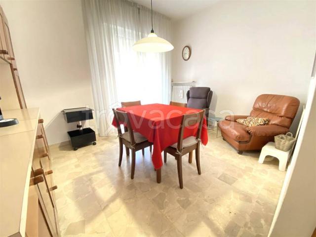 Trilocale in vendita a Bolzano via dalmazia, 64, Europa Novacella