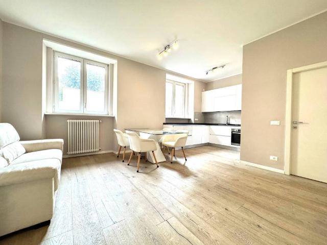 Trilocale in vendita a Bolzano via Francesco Crispi, 17, Centro città