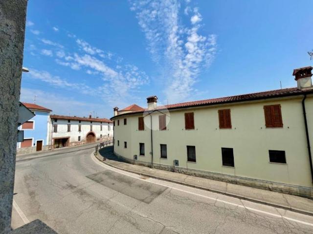 Trilocale in vendita a Borgo San Giacomo via valle