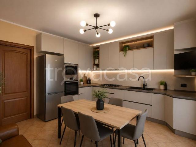 Trilocale in vendita a Bra via Isonzo, 1