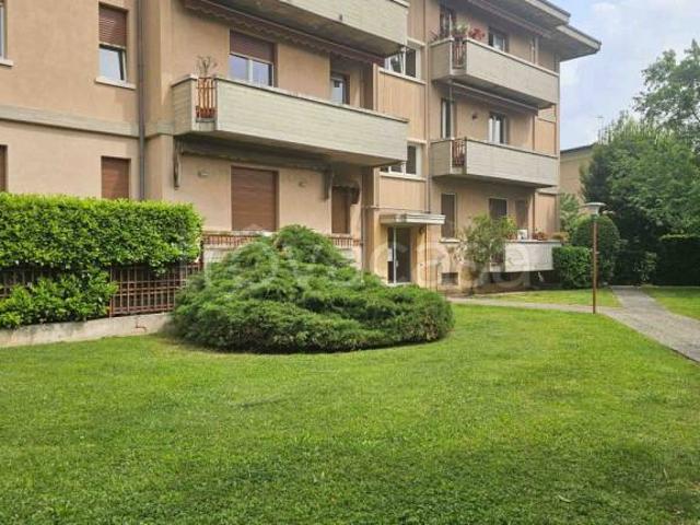 Trilocale in vendita a Brescia via Marco Praga, Sant'Eufemia Caionvico