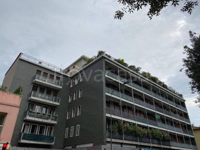 Trilocale in vendita a Brescia via Milano, Porta Milano