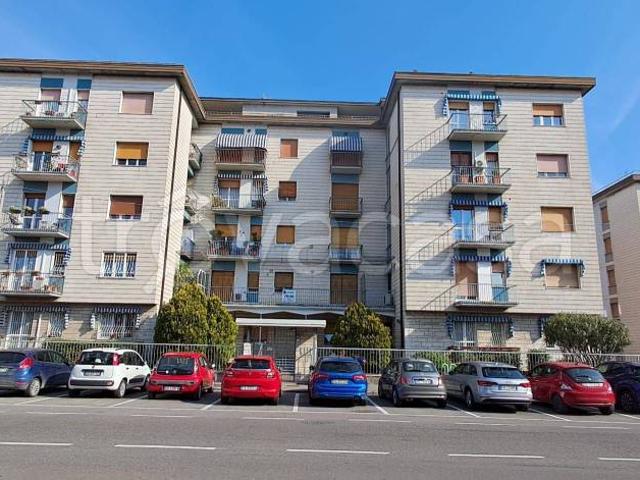 Trilocale in vendita a Brescia via Montello, 25, Via Veneto Borgo Trento