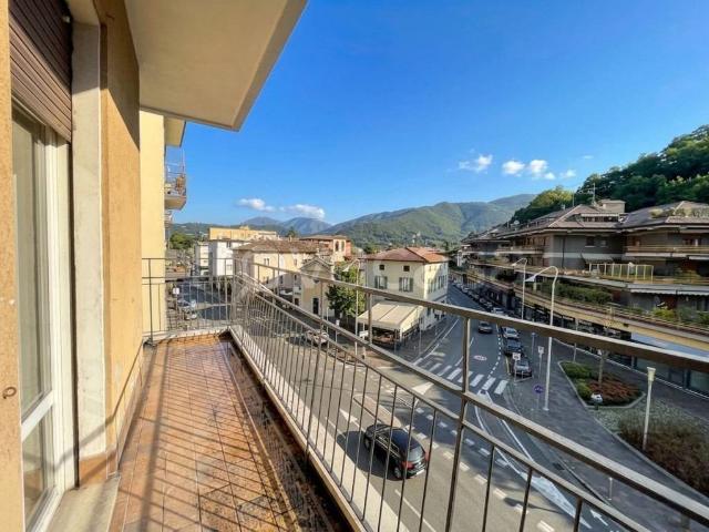 Trilocale in vendita a Brescia via San Rocchino, Ospedale Civile