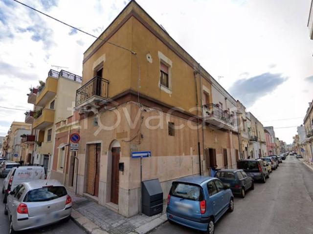 Trilocale in vendita a Brindisi via Arione, 35, Cappuccini