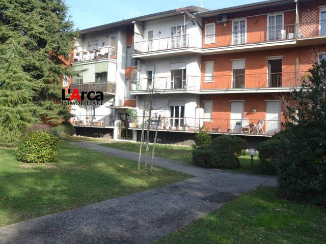 Trilocale in vendita a Curno via Emilia, 9
