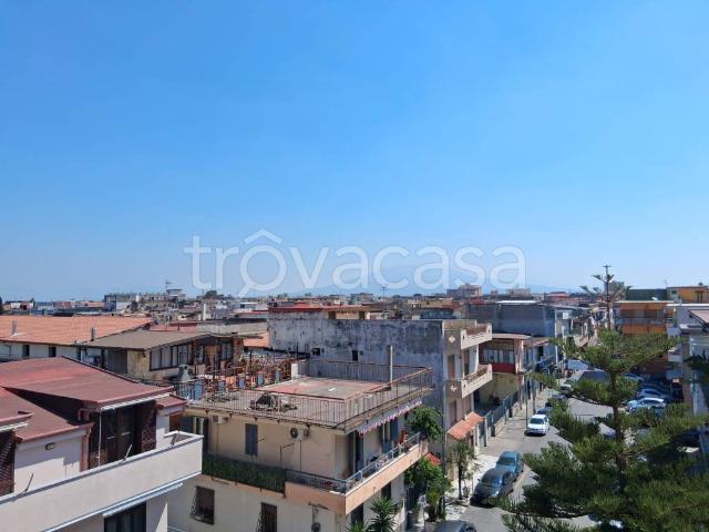 Trilocale in vendita a Caivano via Santa Barbara