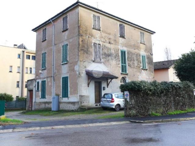 Trilocale in vendita a Calderara di Reno via Papa Giovanni, Lippo