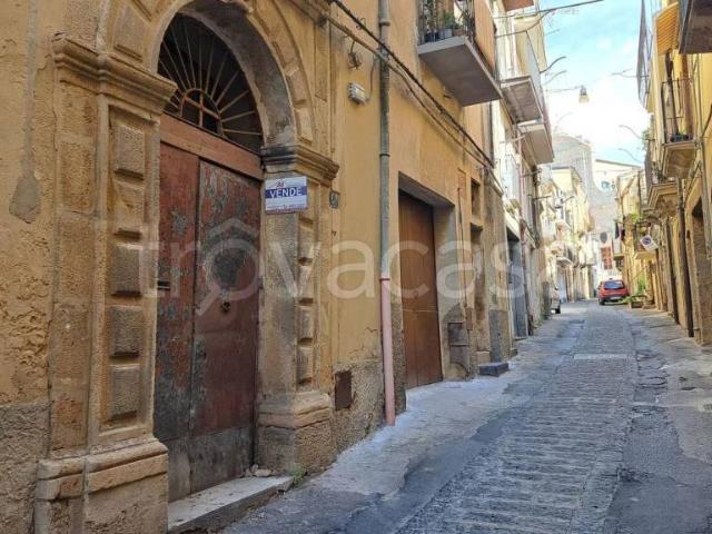 Trilocale in vendita a Caltagirone via Ex Matrice No Number