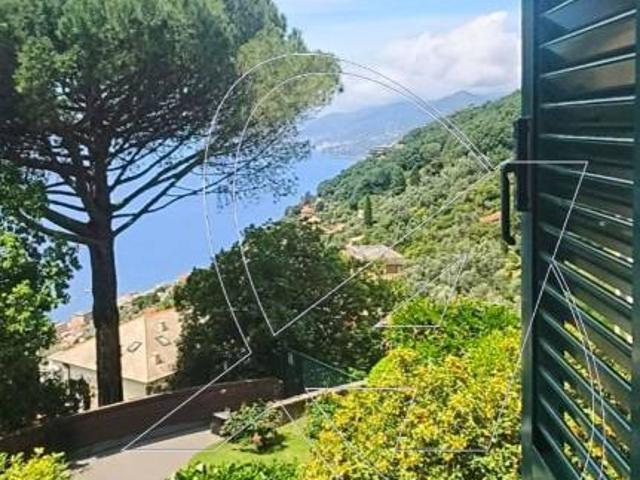 Trilocale in vendita a Camogli via 25 Aprile, 31, Ruta