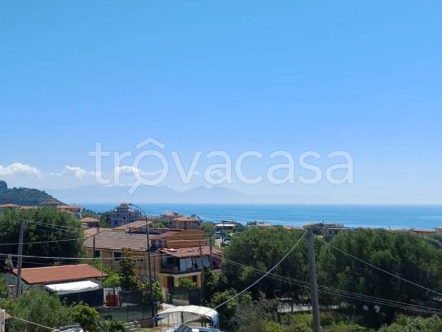 Trilocale in vendita a Camerota via Sirene, 17, Marina Di Camerota