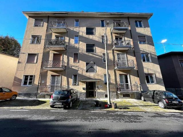 Trilocale in vendita a Camparada viale Grigna, 39