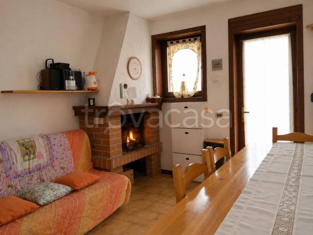 Trilocale in vendita a Canove di Roana via Fortino, 30, Canove Di Roana